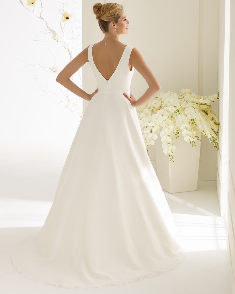 Robes de Mariée Plus Size Le Chat Défile Beauvais