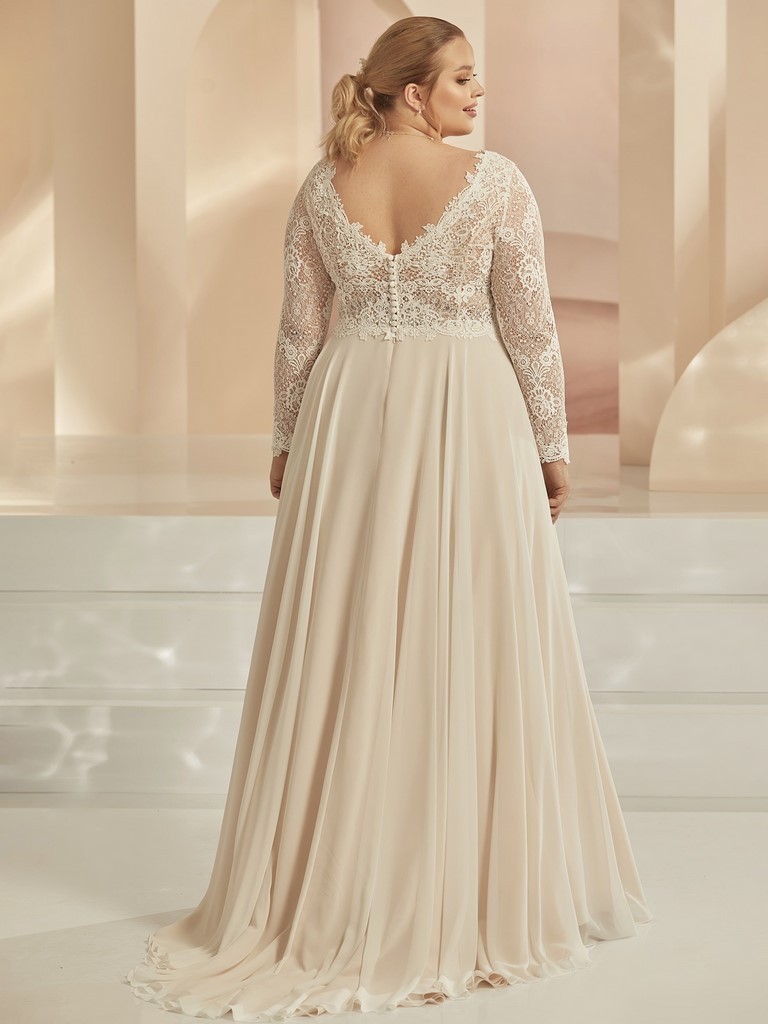 Robes de Mariée Plus Size Le Chat Défile Beauvais