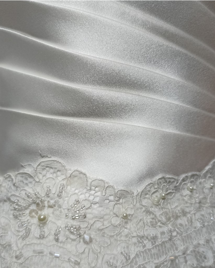 Le Chat Défile Déstockage robes de mariée 60