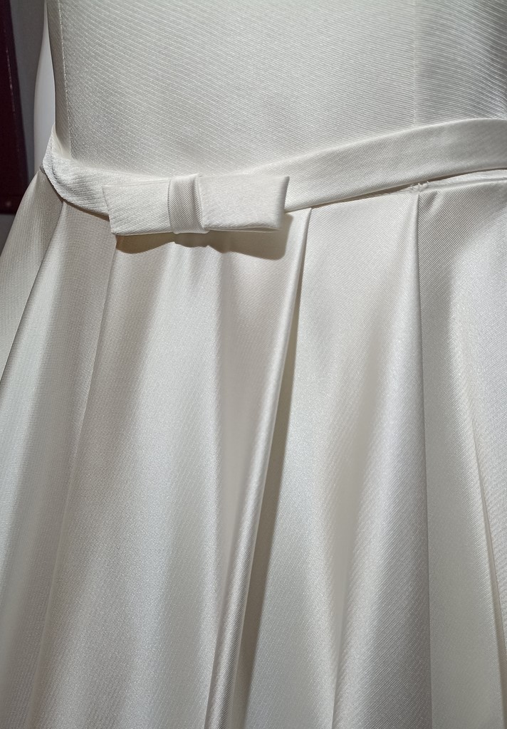 Le Chat Défile Déstockage robes de mariée 60