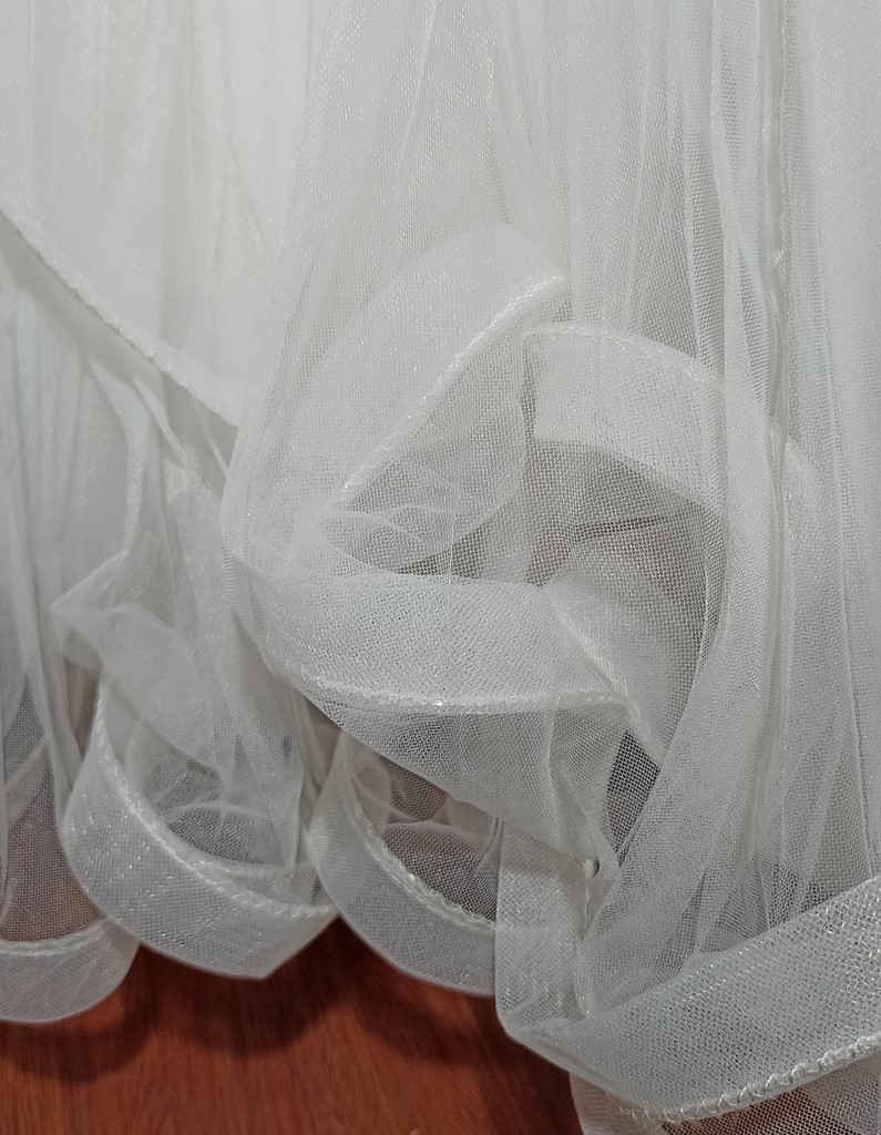 Le Chat Défile Déstockage robes de mariée 60