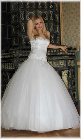 Robe de mariée Princesse avec dentelle bustier satin et jupe en tulle