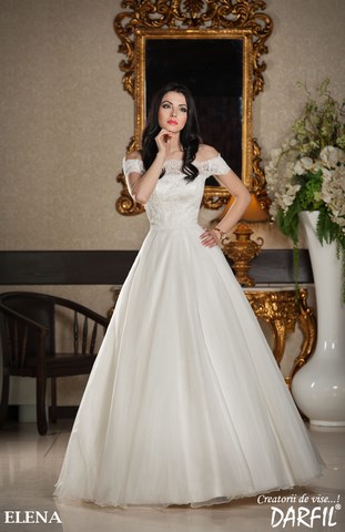 Robe de mariée Ligne A avec double bretelle sur épaule et dos nu